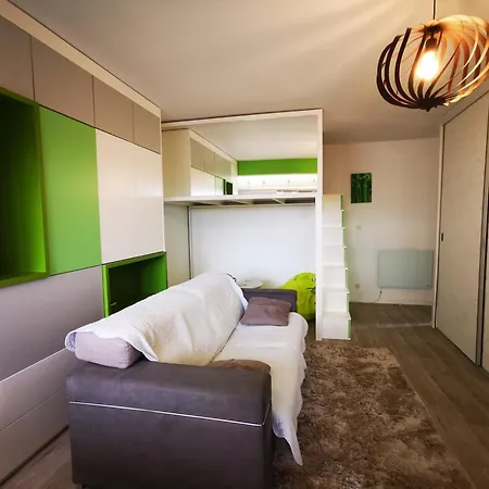 Apartment Le Petit Bois En Bord De - Acces Animations, Commerce Et *